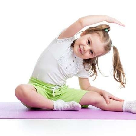 8 lợi ích tuyệt vời từ yoga đối với trẻ em